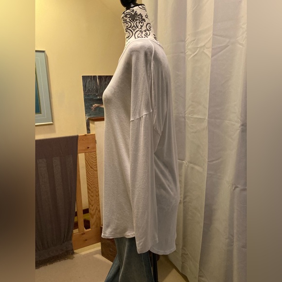 OLD NAVY ~ Calla Lily White ~ (Small) ~ Luxe Long-Sleeve Tunic T-Shirt - Picture 5 of 8